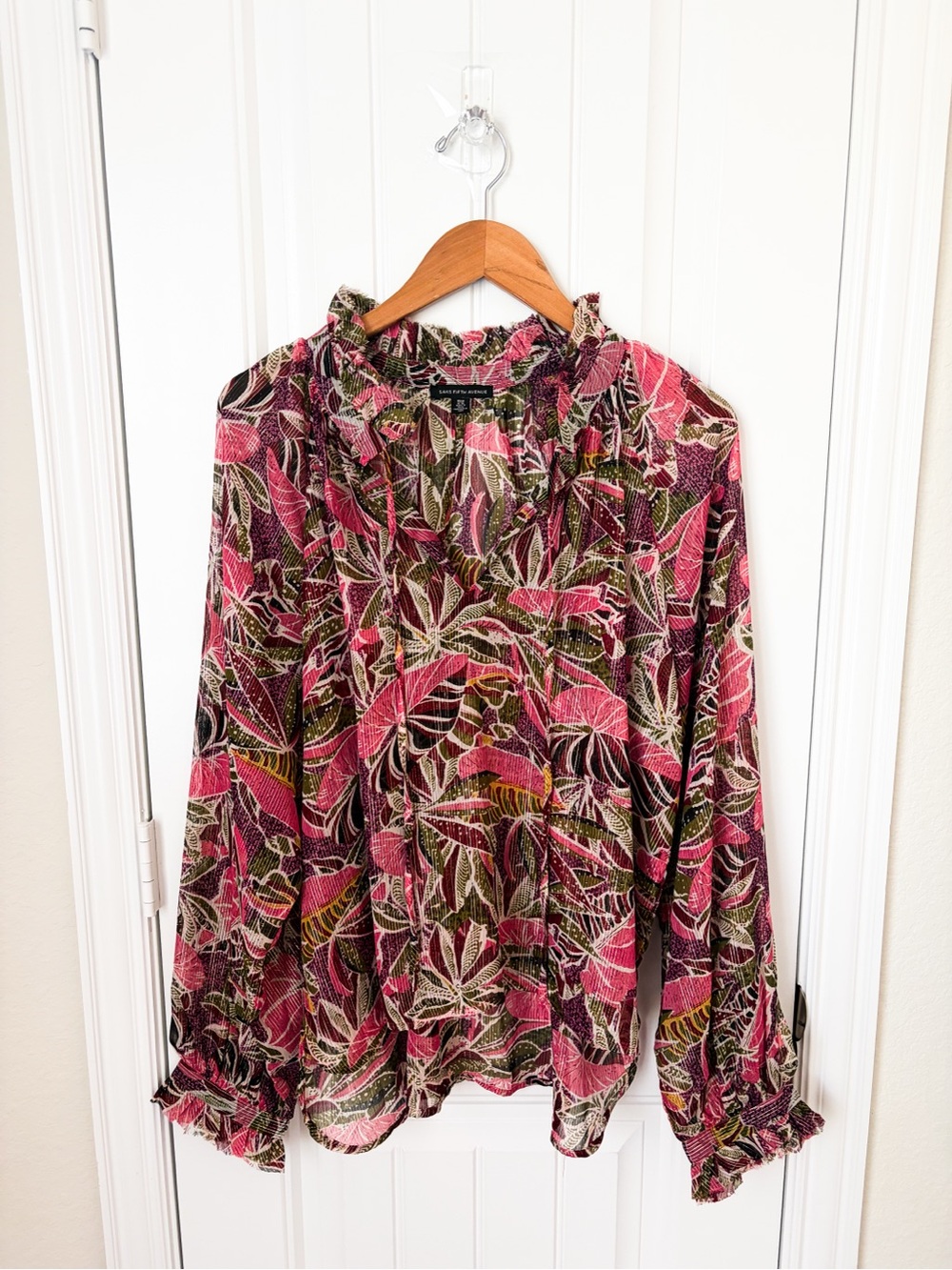 Saks Fifth Avenue Pink Green Leaf Print Blouse Size XL